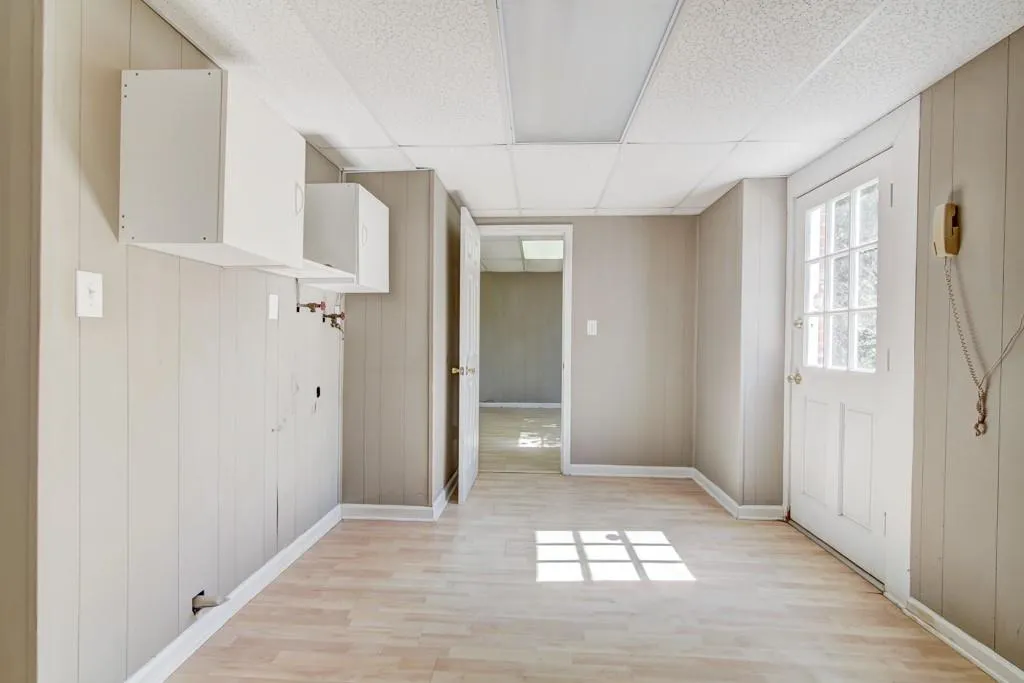 560 Tanacrest Circle, Atlanta, Georgia 30328, 6 Bedrooms Bedrooms, ,3 BathroomsBathrooms,Residential,Sold,560 Tanacrest Circle,6515894