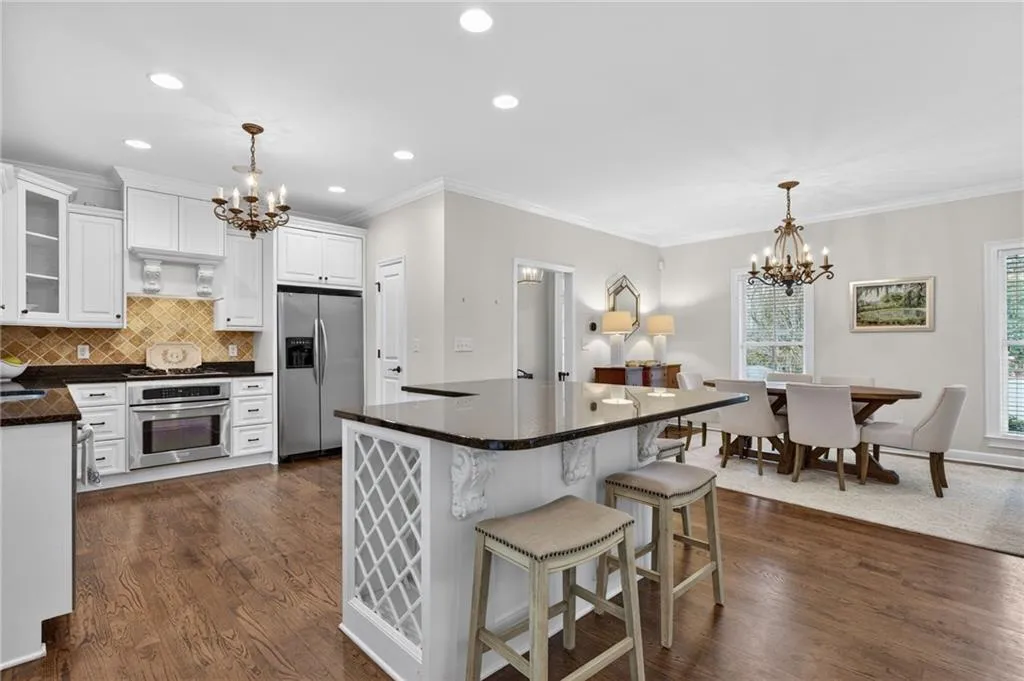 4735 Kitty Hawk Place, Atlanta, Georgia 30342, 3 Bedrooms Bedrooms, ,2 BathroomsBathrooms,Residential,Sold,4735 Kitty Hawk Place,7722386