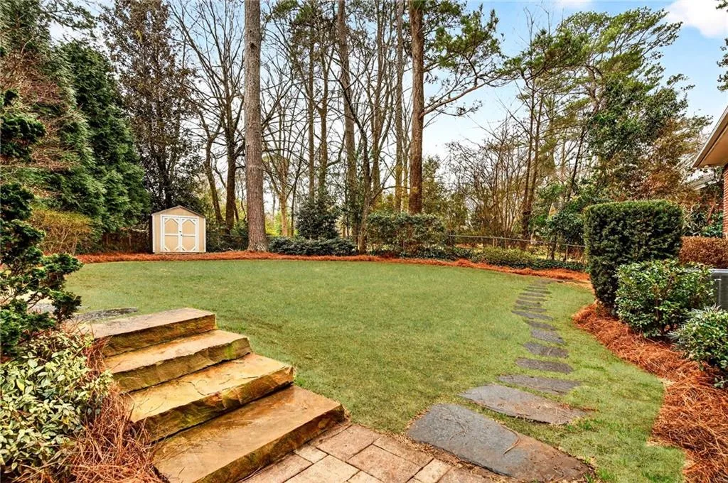 4735 Kitty Hawk Place, Atlanta, Georgia 30342, 3 Bedrooms Bedrooms, ,2 BathroomsBathrooms,Residential,Sold,4735 Kitty Hawk Place,7722386