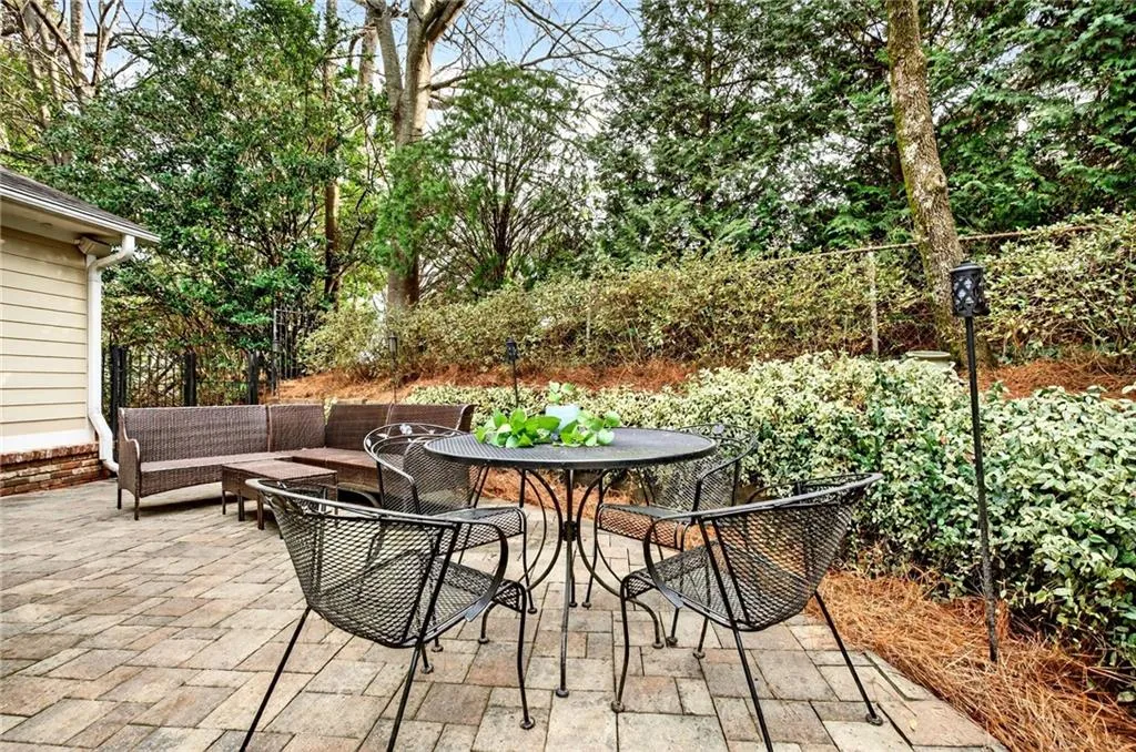 4735 Kitty Hawk Place, Atlanta, Georgia 30342, 3 Bedrooms Bedrooms, ,2 BathroomsBathrooms,Residential,Sold,4735 Kitty Hawk Place,7722386