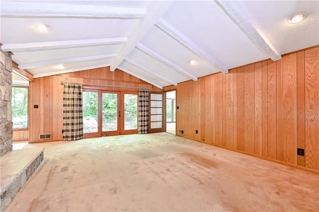 7270 Northgreen Drive, Sandy Springs, Georgia 30328, 4 Bedrooms Bedrooms, ,2 BathroomsBathrooms,Residential,Sold,7270 Northgreen Drive,6727841