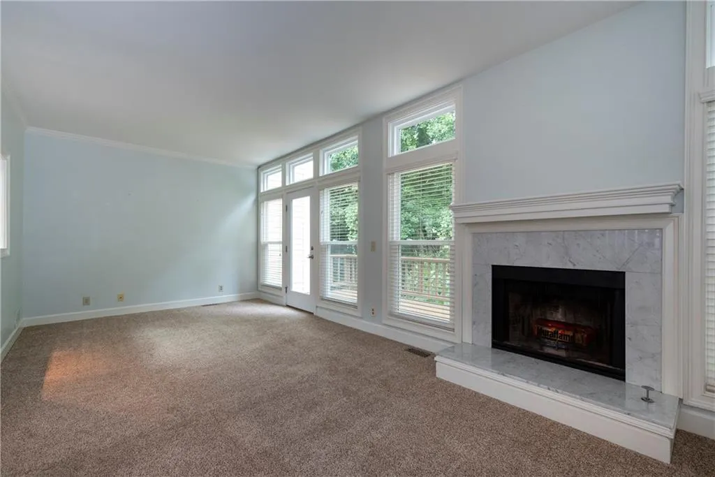8695 Hope Mews Court, Sandy Springs, Georgia 30350, 2 Bedrooms Bedrooms, ,2 BathroomsBathrooms,Residential,Sold,8695 Hope Mews Court,6932103