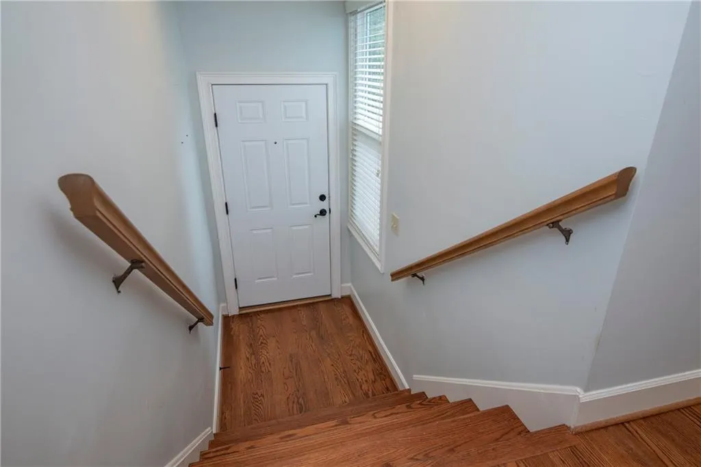 8695 Hope Mews Court, Sandy Springs, Georgia 30350, 2 Bedrooms Bedrooms, ,2 BathroomsBathrooms,Residential,Sold,8695 Hope Mews Court,6932103