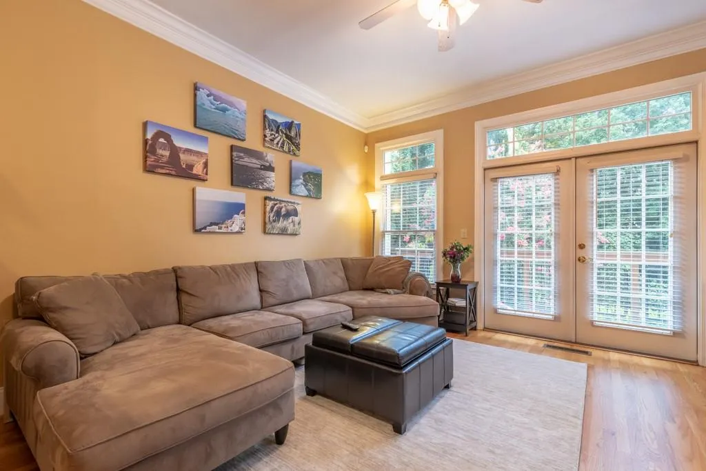 331 Carpenter Drive Unit 9, Atlanta, Georgia 30328, 2 Bedrooms Bedrooms, ,2 BathroomsBathrooms,Residential,Sold,331 Carpenter Drive Unit 9,6757811