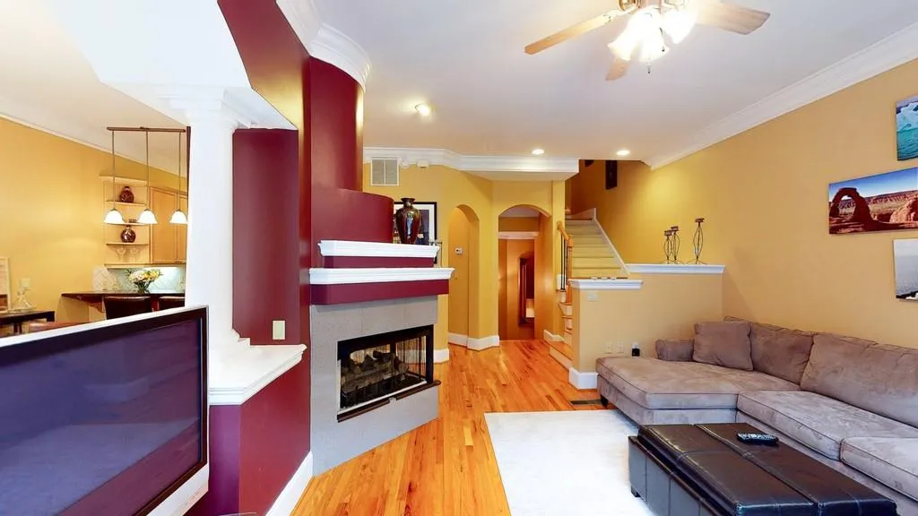 331 Carpenter Drive Unit 9, Atlanta, Georgia 30328, 2 Bedrooms Bedrooms, ,2 BathroomsBathrooms,Residential,Sold,331 Carpenter Drive Unit 9,6757811