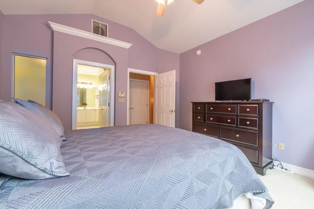 331 Carpenter Drive Unit 9, Atlanta, Georgia 30328, 2 Bedrooms Bedrooms, ,2 BathroomsBathrooms,Residential,Sold,331 Carpenter Drive Unit 9,6757811