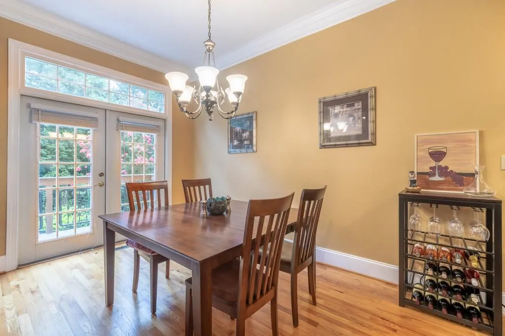 331 Carpenter Drive Unit 9, Atlanta, Georgia 30328, 2 Bedrooms Bedrooms, ,2 BathroomsBathrooms,Residential,Sold,331 Carpenter Drive Unit 9,6757811