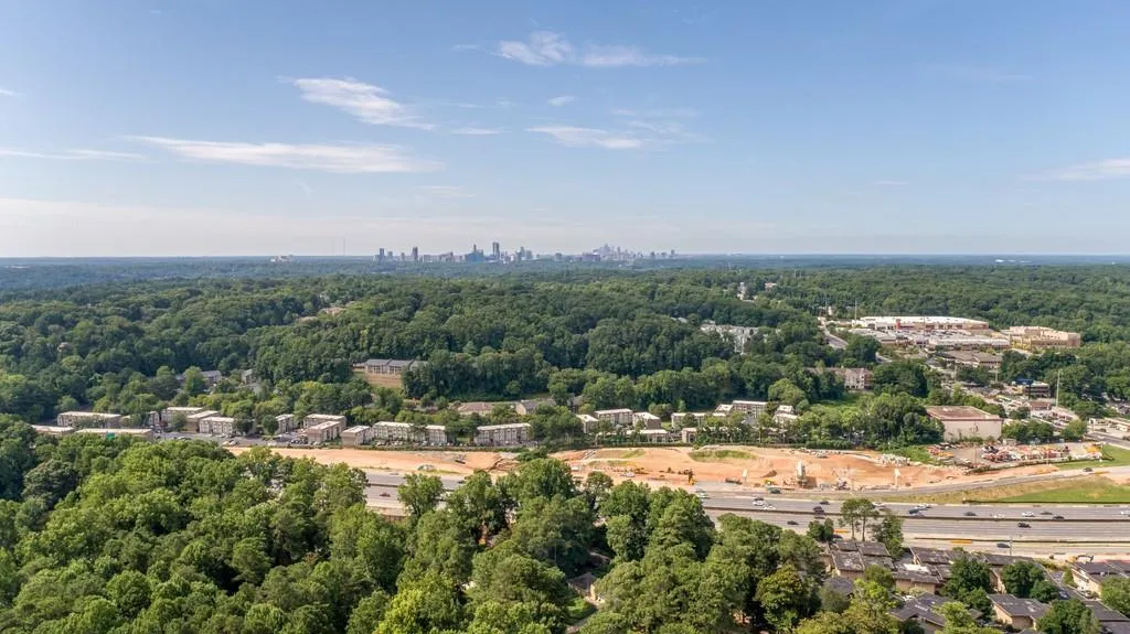 331 Carpenter Drive Unit 9, Atlanta, Georgia 30328, 2 Bedrooms Bedrooms, ,2 BathroomsBathrooms,Residential,Sold,331 Carpenter Drive Unit 9,6757811