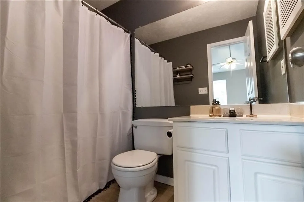 103 Wedgewood Way, Sandy Springs, Georgia 30350, 2 Bedrooms Bedrooms, ,2 BathroomsBathrooms,Residential,Sold,103 Wedgewood Way,6937097