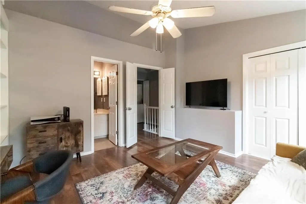 103 Wedgewood Way, Sandy Springs, Georgia 30350, 2 Bedrooms Bedrooms, ,2 BathroomsBathrooms,Residential,Sold,103 Wedgewood Way,6937097