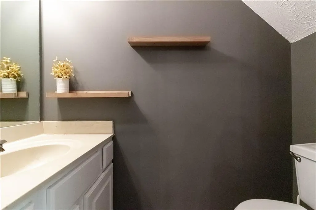 103 Wedgewood Way, Sandy Springs, Georgia 30350, 2 Bedrooms Bedrooms, ,2 BathroomsBathrooms,Residential,Sold,103 Wedgewood Way,6937097