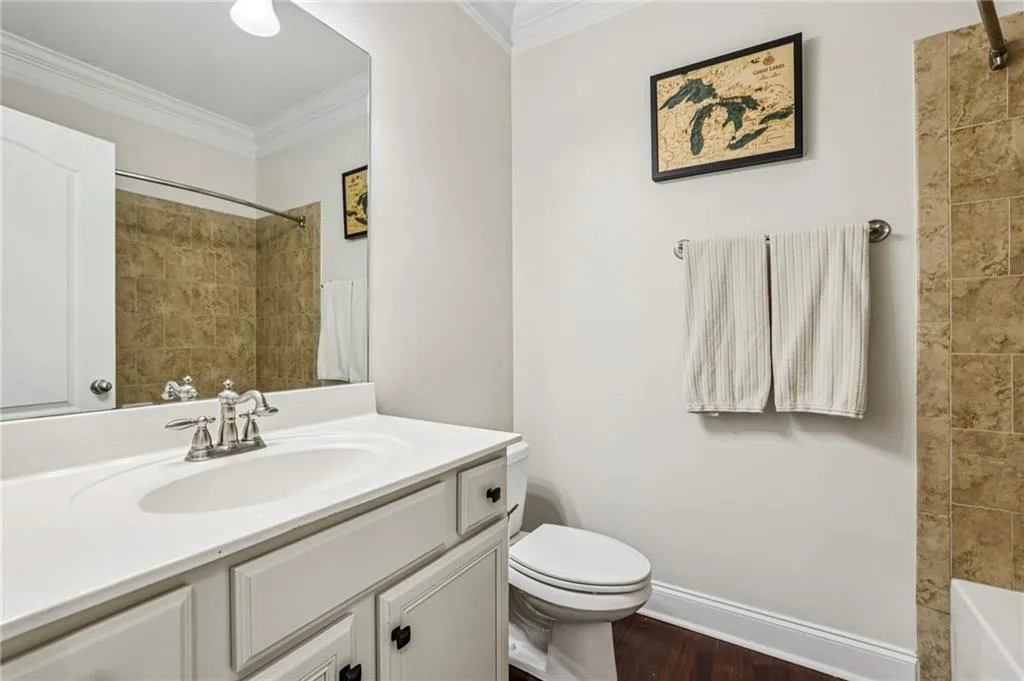 2588 Defoors Ferry Road Nw, Atlanta, Georgia 30318, 3 Bedrooms Bedrooms, ,2 BathroomsBathrooms,Residential,For Sale,2588 Defoors Ferry Road Nw,7679398