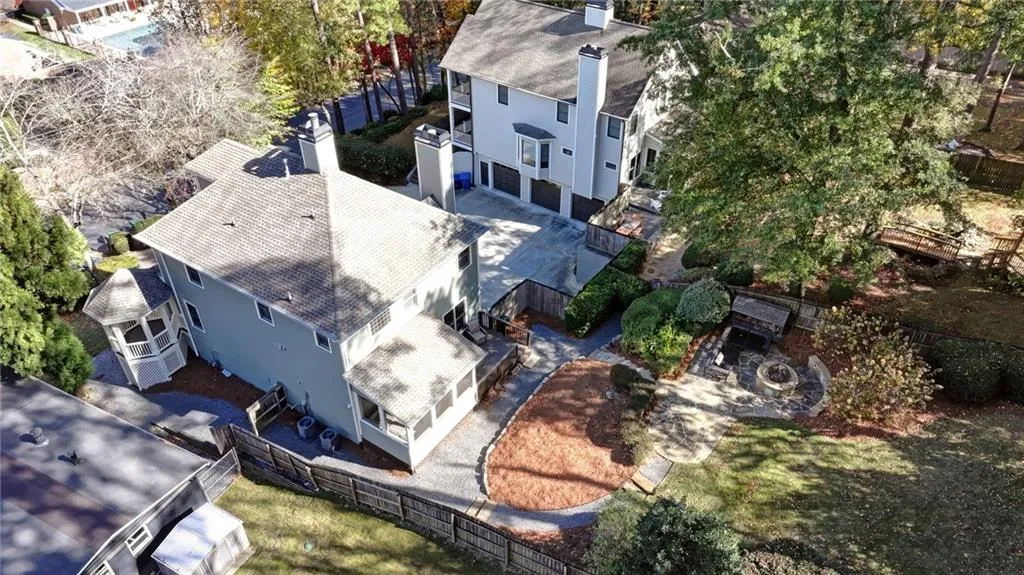 2588 Defoors Ferry Road Nw, Atlanta, Georgia 30318, 3 Bedrooms Bedrooms, ,2 BathroomsBathrooms,Residential,For Sale,2588 Defoors Ferry Road Nw,7679398