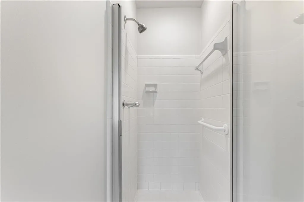 935 Landmark Drive, Atlanta, Georgia 30342, 5 Bedrooms Bedrooms, ,3 BathroomsBathrooms,Residential,Sold,935 Landmark Drive,7179373