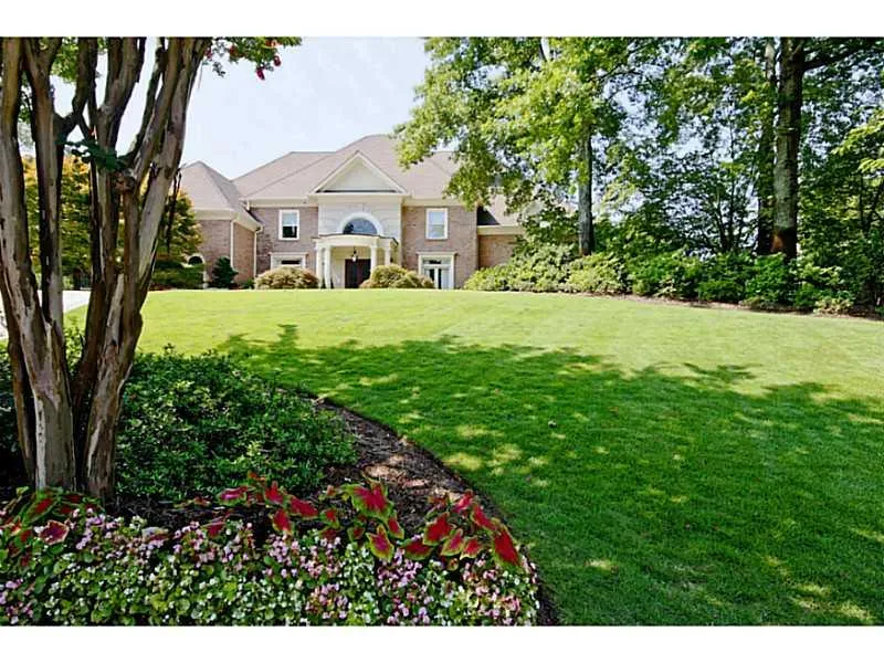 740 Riley Place, Atlanta, Georgia 30327, 6 Bedrooms Bedrooms, ,8 BathroomsBathrooms,Residential,Sold,740 Riley Place,5386327