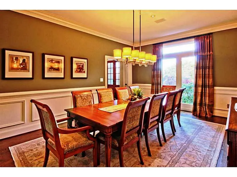 740 Riley Place, Atlanta, Georgia 30327, 6 Bedrooms Bedrooms, ,8 BathroomsBathrooms,Residential,Sold,740 Riley Place,5386327