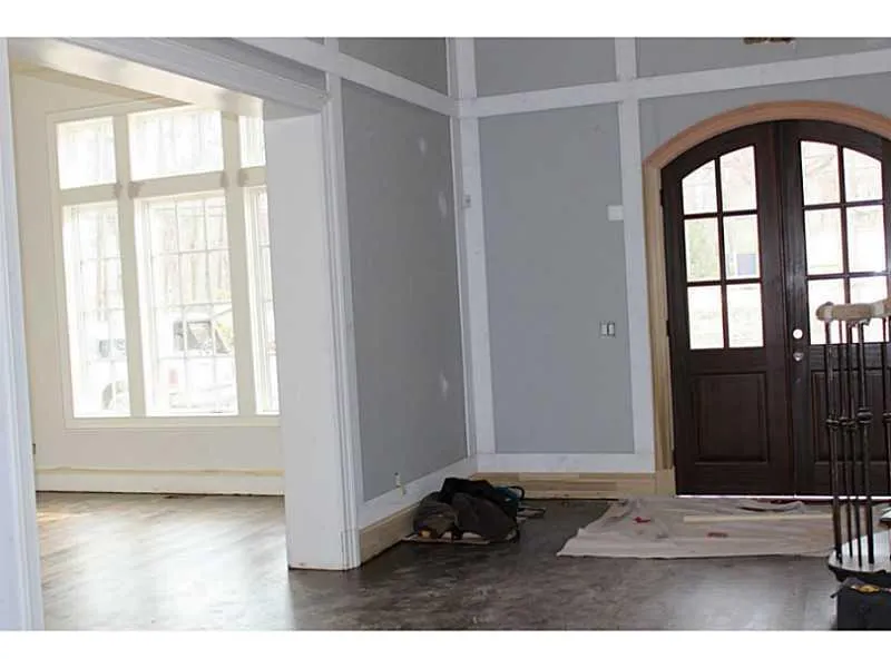 475 Heards Ferry Road, Sandy Springs, Georgia 30328, 5 Bedrooms Bedrooms, ,5 BathroomsBathrooms,Residential,Sold,475 Heards Ferry Road,5286512