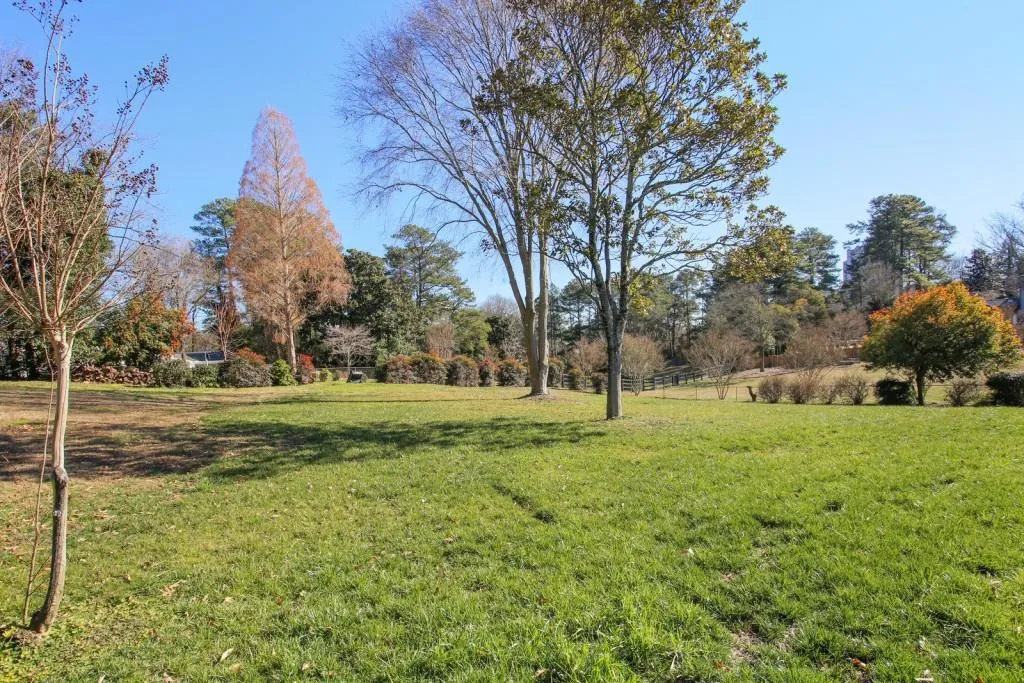 6065 Glenridge Drive, Sandy Springs, Georgia 30328, 4 Bedrooms Bedrooms, ,4 BathroomsBathrooms,Residential,Sold,6065 Glenridge Drive,6830701