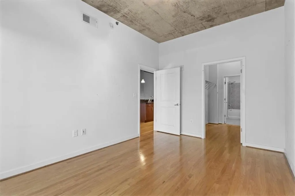 250 Pharr Road Ne Unit 1306, Atlanta, Georgia 30305, 1 Bedroom Bedrooms, 0 ,1 BathroomBathrooms,Residential,For Sale,250 Pharr Road Ne Unit 1306,7729489