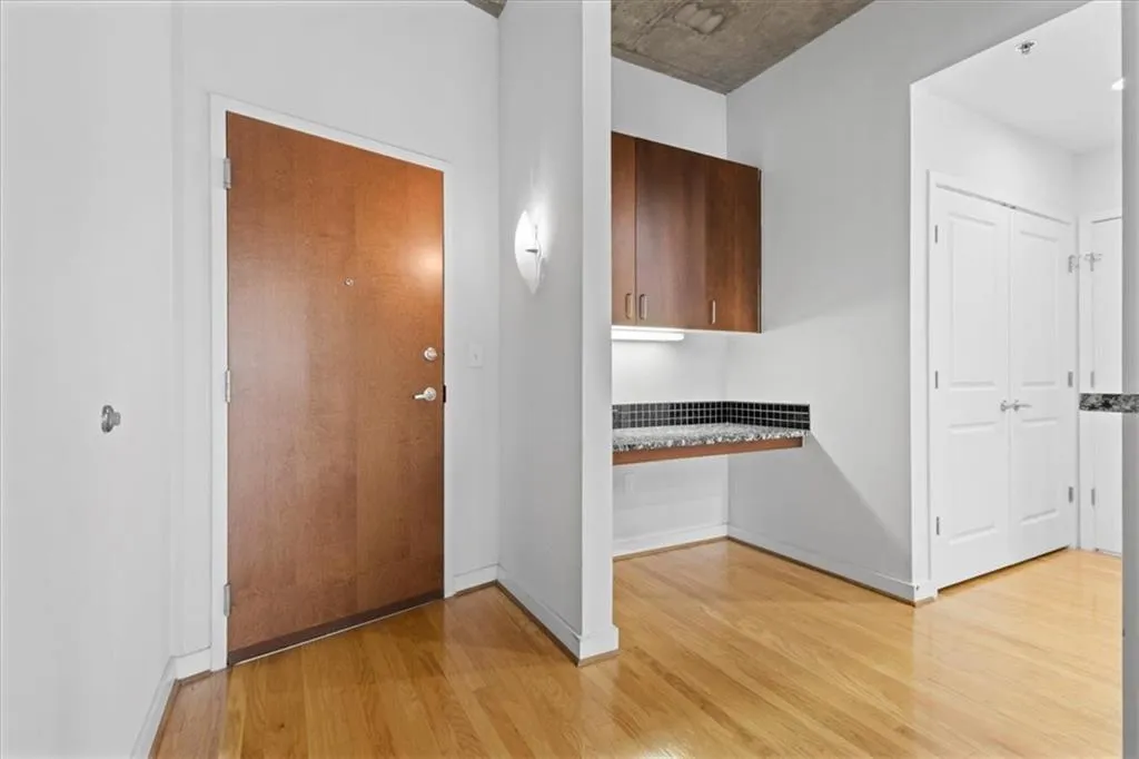 250 Pharr Road Ne Unit 1306, Atlanta, Georgia 30305, 1 Bedroom Bedrooms, 0 ,1 BathroomBathrooms,Residential,For Sale,250 Pharr Road Ne Unit 1306,7729489