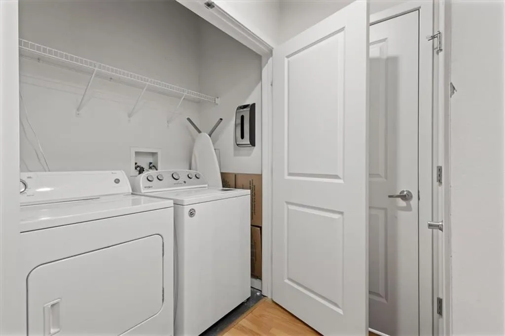 250 Pharr Road Ne Unit 1306, Atlanta, Georgia 30305, 1 Bedroom Bedrooms, 0 ,1 BathroomBathrooms,Residential,For Sale,250 Pharr Road Ne Unit 1306,7729489