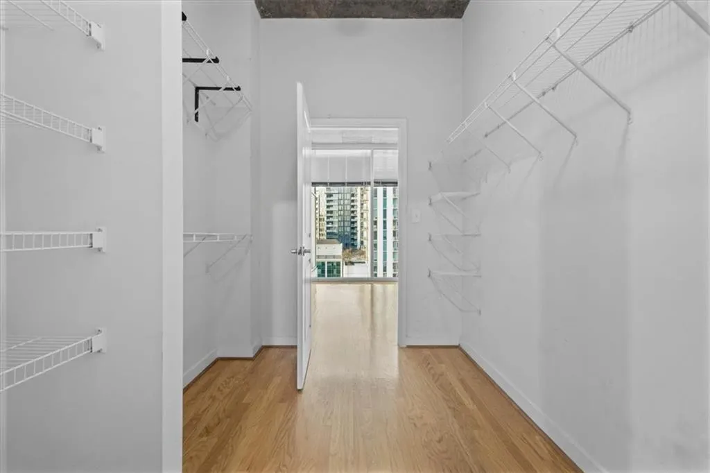 250 Pharr Road Ne Unit 1306, Atlanta, Georgia 30305, 1 Bedroom Bedrooms, 0 ,1 BathroomBathrooms,Residential,For Sale,250 Pharr Road Ne Unit 1306,7729489
