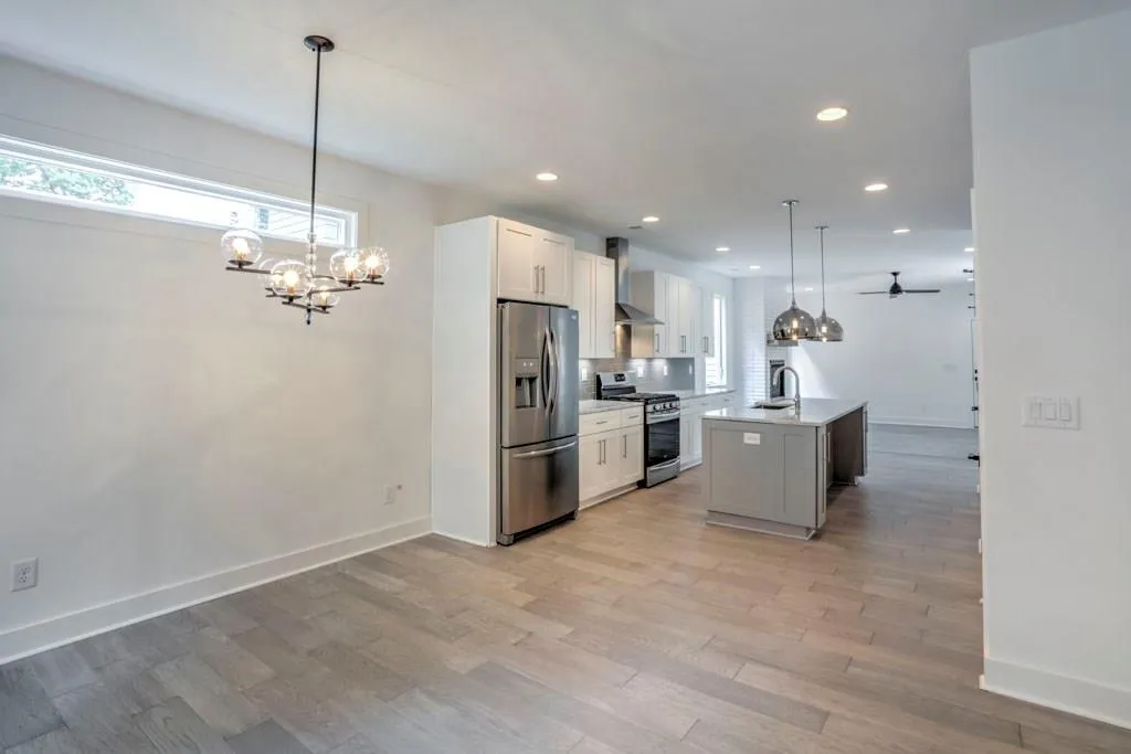 2131 Main Street Nw, Atlanta, Georgia 30318, 5 Bedrooms Bedrooms, ,3 BathroomsBathrooms,Residential,Sold,2131 Main Street Nw,6031869