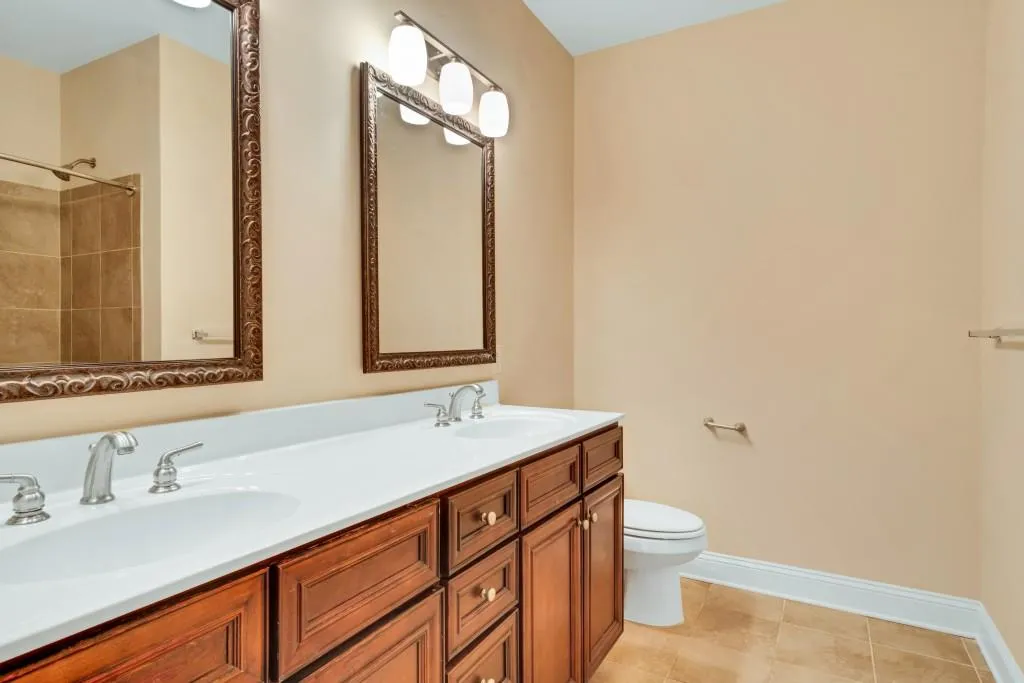 901 Abernathy Road Unit 5050, Atlanta, Georgia 30328, 3 Bedrooms Bedrooms, ,2 BathroomsBathrooms,Residential,Sold,901 Abernathy Road Unit 5050,6519721