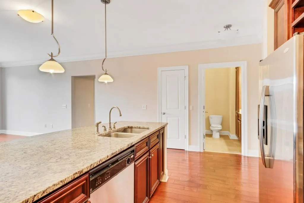 901 Abernathy Road Unit 5050, Atlanta, Georgia 30328, 3 Bedrooms Bedrooms, ,2 BathroomsBathrooms,Residential,Sold,901 Abernathy Road Unit 5050,6519721