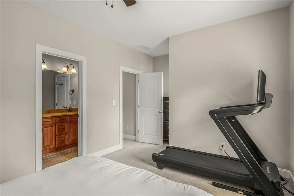 2573 Paul Avenue Nw, Atlanta, Georgia 30318, 5 Bedrooms Bedrooms, ,3 BathroomsBathrooms,Residential,For Sale,2573 Paul Avenue Nw,7587006