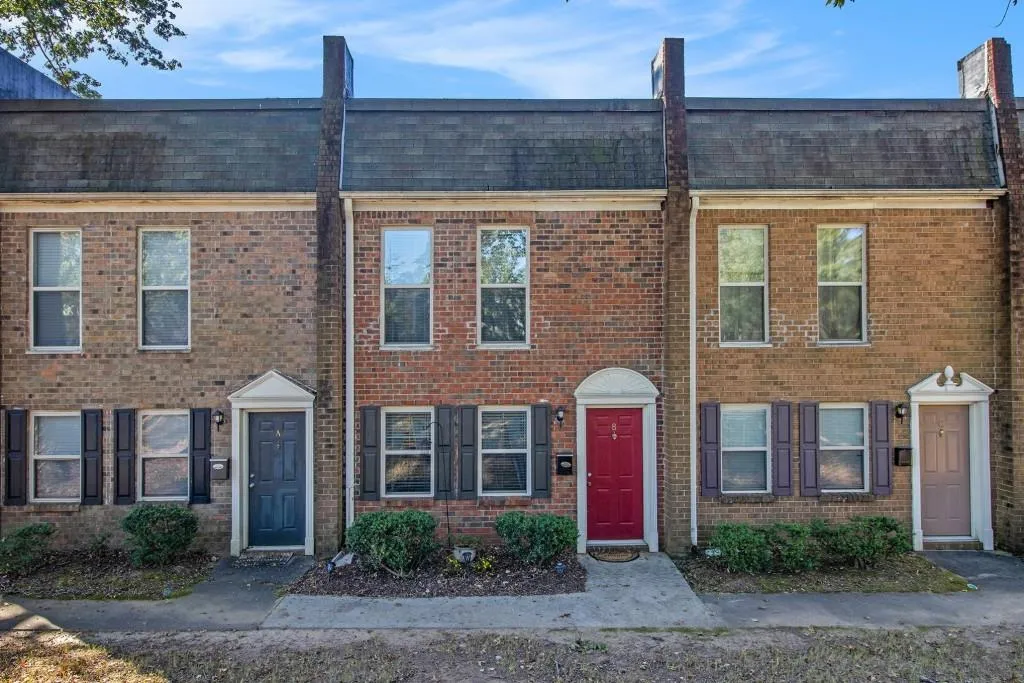 205 Winding River Drive Unit B, Atlanta, Georgia 30350, 2 Bedrooms Bedrooms, ,2 BathroomsBathrooms,Residential,For Sale,205 Winding River Drive Unit B,7721787