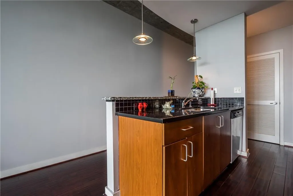 943 Peachtree Street Ne Unit 1316, Atlanta, Georgia 30309, 1 Bedroom Bedrooms, ,1 BathroomBathrooms,Residential,Sold,943 Peachtree Street Ne Unit 1316,5605474