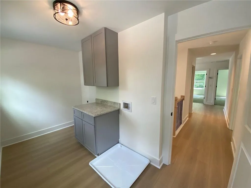 2167 Main Street Nw, Atlanta, Georgia 30318, 5 Bedrooms Bedrooms, ,2 BathroomsBathrooms,Residential,For Sale,2167 Main Street Nw,7573867