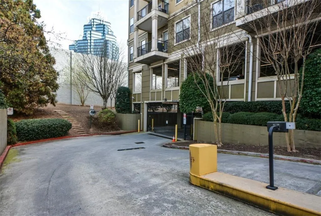 795 Hammond Drive Unit 709, Atlanta, Georgia 30328, 1 Bedroom Bedrooms, ,1 BathroomBathrooms,Residential,Sold,795 Hammond Drive Unit 709,7528497