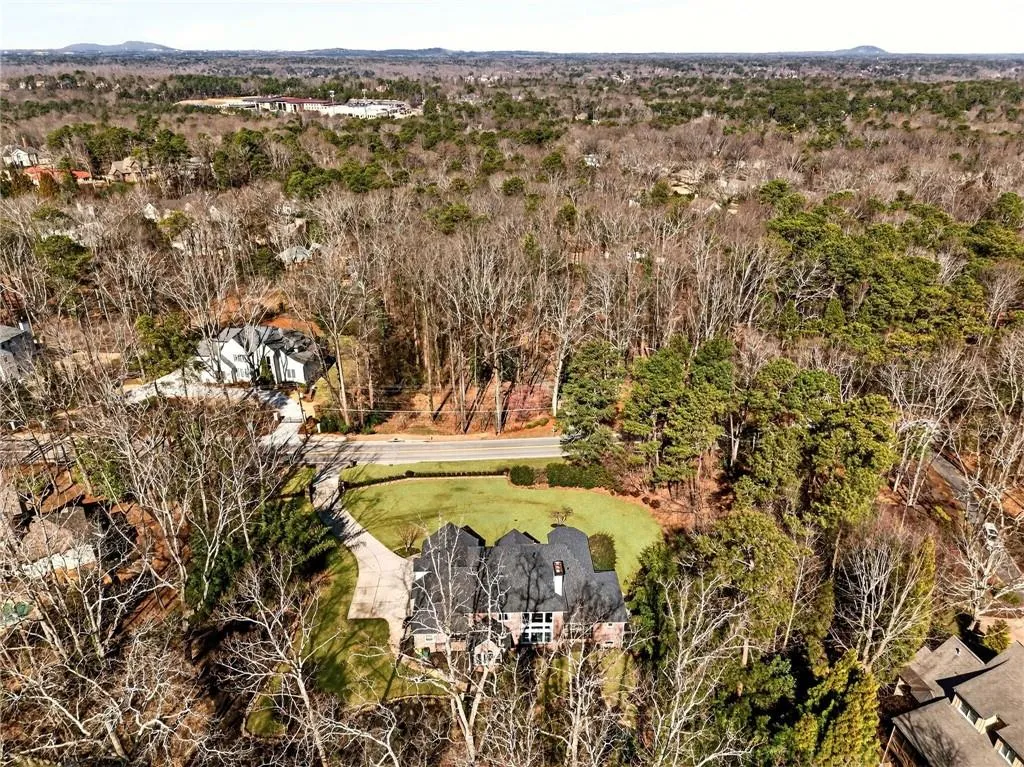 5759 Riverside Drive, Atlanta, Georgia 30327, 5 Bedrooms Bedrooms, ,5 BathroomsBathrooms,Residential,For Sale,5759 Riverside Drive,7721011