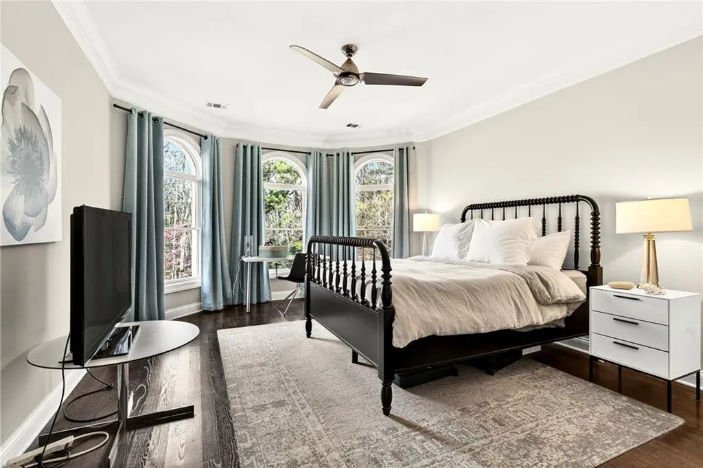 5759 Riverside Drive, Atlanta, Georgia 30327, 5 Bedrooms Bedrooms, ,5 BathroomsBathrooms,Residential,For Sale,5759 Riverside Drive,7721011