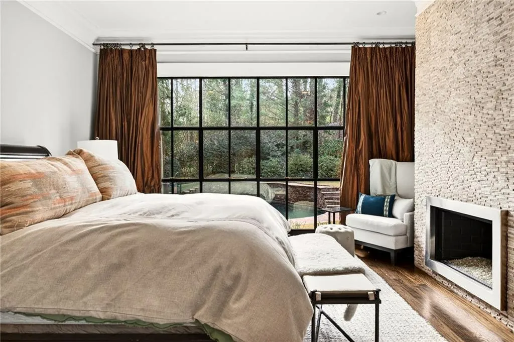 5759 Riverside Drive, Atlanta, Georgia 30327, 5 Bedrooms Bedrooms, ,5 BathroomsBathrooms,Residential,For Sale,5759 Riverside Drive,7721011