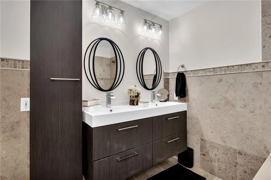 750 Dalrymple Road Unit J5, Sandy Springs, Georgia 30328, 2 Bedrooms Bedrooms, ,2 BathroomsBathrooms,Residential,Sold,750 Dalrymple Road Unit J5,7107473