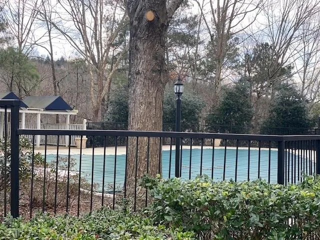 8101 Santa Fe Parkway, Sandy Springs, Georgia 30350, 3 Bedrooms Bedrooms, ,2 BathroomsBathrooms,Residential,Sold,8101 Santa Fe Parkway,6824131