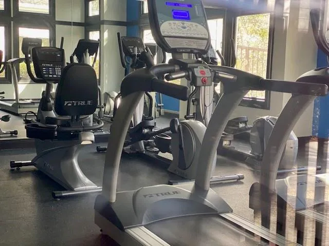 8101 Santa Fe Parkway, Sandy Springs, Georgia 30350, 3 Bedrooms Bedrooms, ,2 BathroomsBathrooms,Residential,Sold,8101 Santa Fe Parkway,6824131