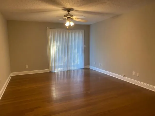 8101 Santa Fe Parkway, Sandy Springs, Georgia 30350, 3 Bedrooms Bedrooms, ,2 BathroomsBathrooms,Residential,Sold,8101 Santa Fe Parkway,6824131