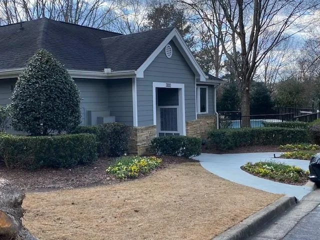 8101 Santa Fe Parkway, Sandy Springs, Georgia 30350, 3 Bedrooms Bedrooms, ,2 BathroomsBathrooms,Residential,Sold,8101 Santa Fe Parkway,6824131