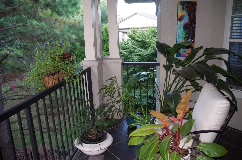 3047 Lenox Road Unit 1306, Atlanta, Georgia 30324, 3 Bedrooms Bedrooms, ,2 BathroomsBathrooms,Residential,Sold,3047 Lenox Road Unit 1306,5582915
