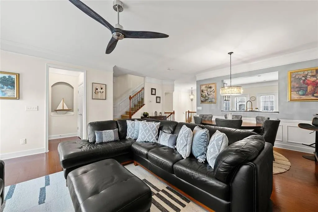 2525 Friar Tuck Lane Se Unit 5/2, Smyrna, Georgia 30339, 3 Bedrooms Bedrooms, ,3 BathroomsBathrooms,Residential,For Sale,2525 Friar Tuck Lane Se Unit 5/2,7626664