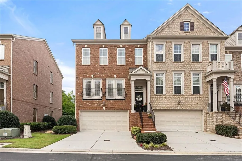 2525 Friar Tuck Lane Se Unit 5/2, Smyrna, Georgia 30339, 3 Bedrooms Bedrooms, ,3 BathroomsBathrooms,Residential,For Sale,2525 Friar Tuck Lane Se Unit 5/2,7626664