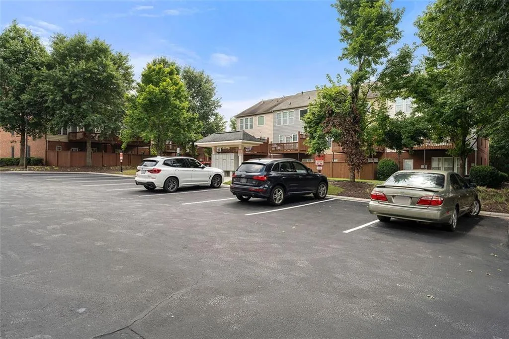 2525 Friar Tuck Lane Se Unit 5/2, Smyrna, Georgia 30339, 3 Bedrooms Bedrooms, ,3 BathroomsBathrooms,Residential,For Sale,2525 Friar Tuck Lane Se Unit 5/2,7626664