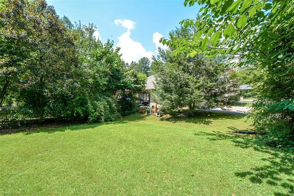 9105 Carroll Manor Drive, Sandy Springs, Georgia 30350, 3 Bedrooms Bedrooms, ,2 BathroomsBathrooms,Residential,Sold,9105 Carroll Manor Drive,6040817 9105 Carroll Manor Drive, Sandy Springs, Georgia 30350, 3 Bedrooms Bedrooms, ,2 BathroomsBathrooms,Residential,Sold,9105 Carroll Manor Drive,6040817
