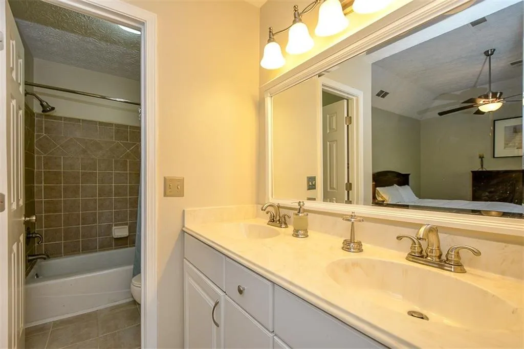 9105 Carroll Manor Drive, Sandy Springs, Georgia 30350, 3 Bedrooms Bedrooms, ,2 BathroomsBathrooms,Residential,Sold,9105 Carroll Manor Drive,6040817 9105 Carroll Manor Drive, Sandy Springs, Georgia 30350, 3 Bedrooms Bedrooms, ,2 BathroomsBathrooms,Residential,Sold,9105 Carroll Manor Drive,6040817