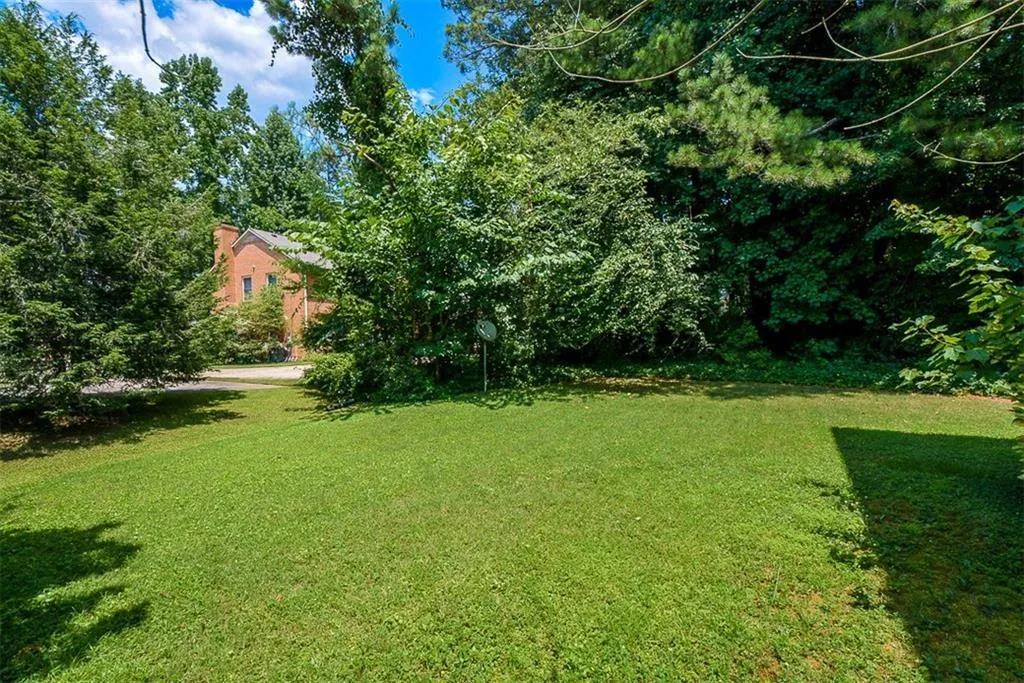 9105 Carroll Manor Drive, Sandy Springs, Georgia 30350, 3 Bedrooms Bedrooms, ,2 BathroomsBathrooms,Residential,Sold,9105 Carroll Manor Drive,6040817 9105 Carroll Manor Drive, Sandy Springs, Georgia 30350, 3 Bedrooms Bedrooms, ,2 BathroomsBathrooms,Residential,Sold,9105 Carroll Manor Drive,6040817