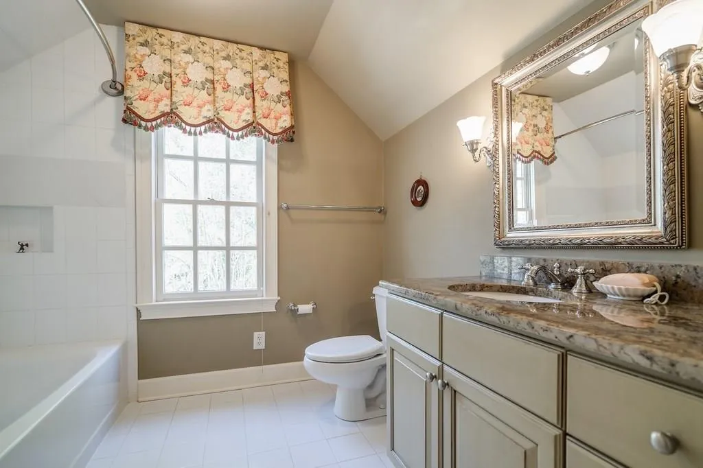 400 Windship Place, Atlanta, Georgia 30327, 7 Bedrooms Bedrooms, ,8 BathroomsBathrooms,Residential,Sold,400 Windship Place,6066645